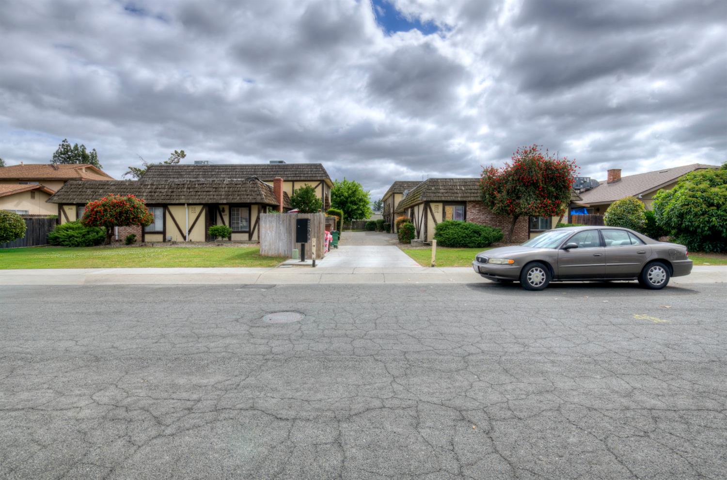 2432 S Sallee, Visalia, CA 93277