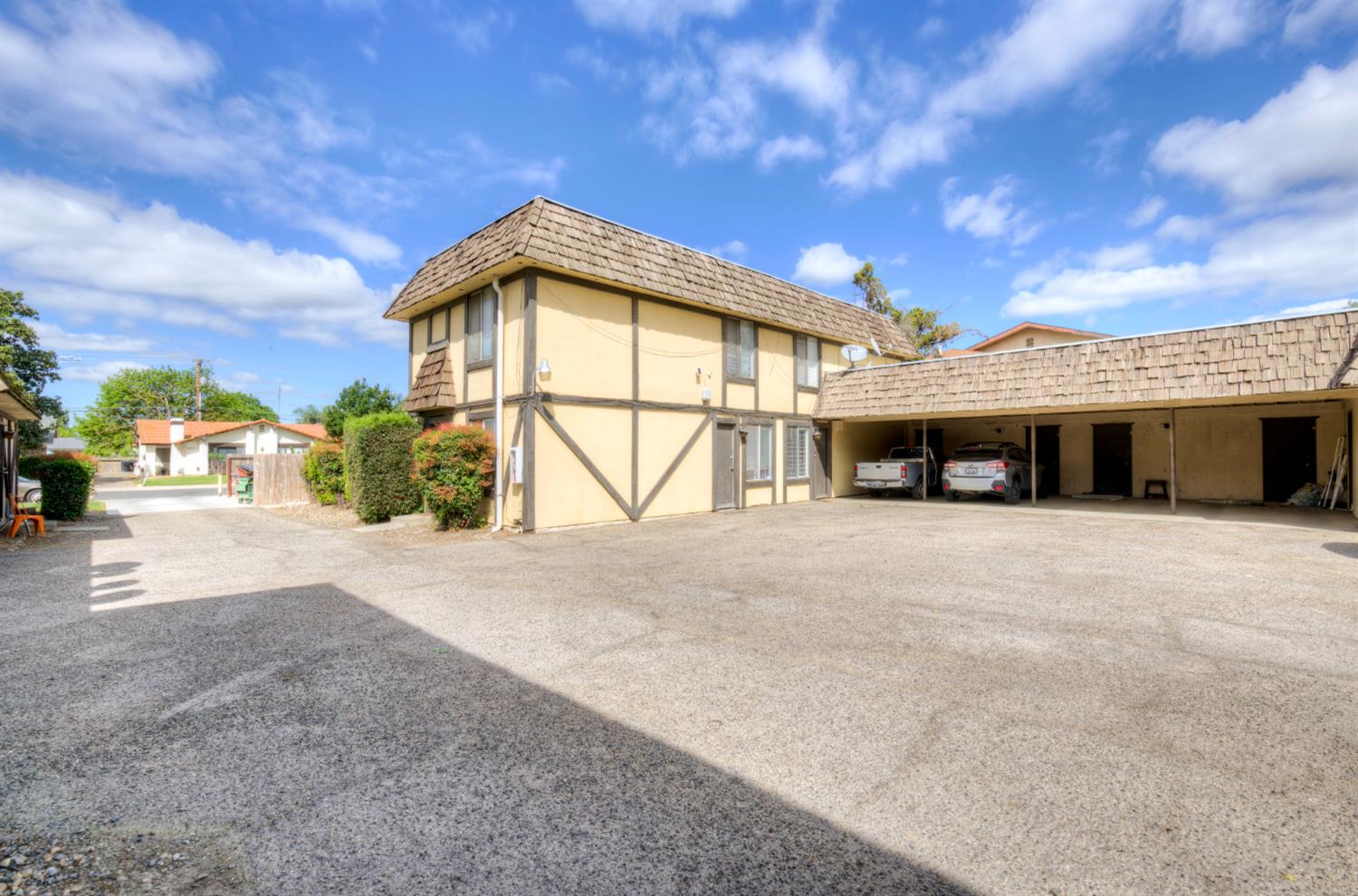 2432 S Sallee, Visalia, CA 93277