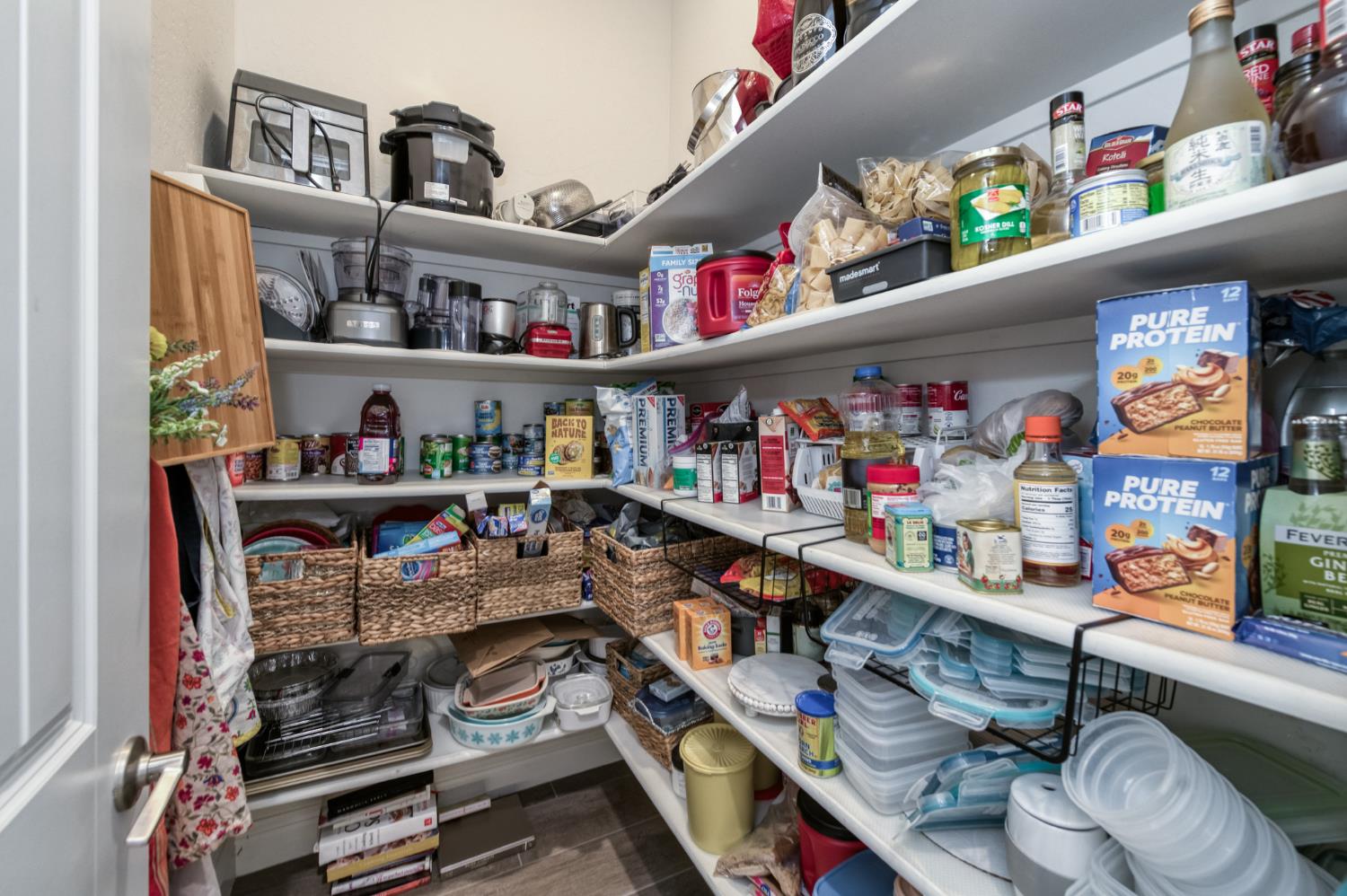 2723 Vermont Ave, Clovis, CA 93619