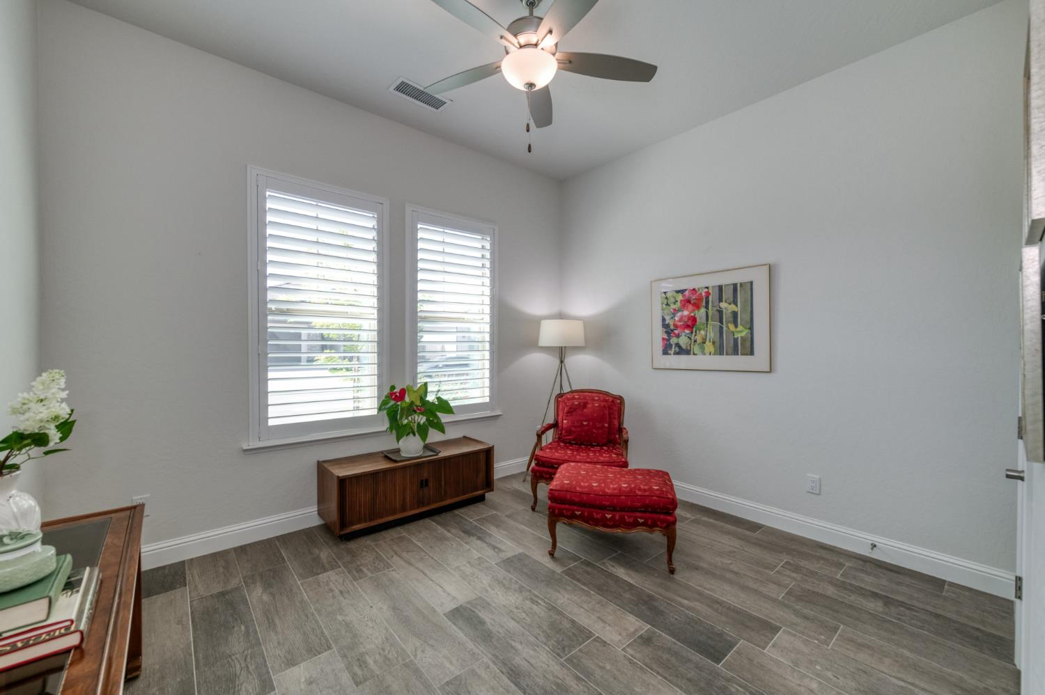 2723 Vermont Ave, Clovis, CA 93619