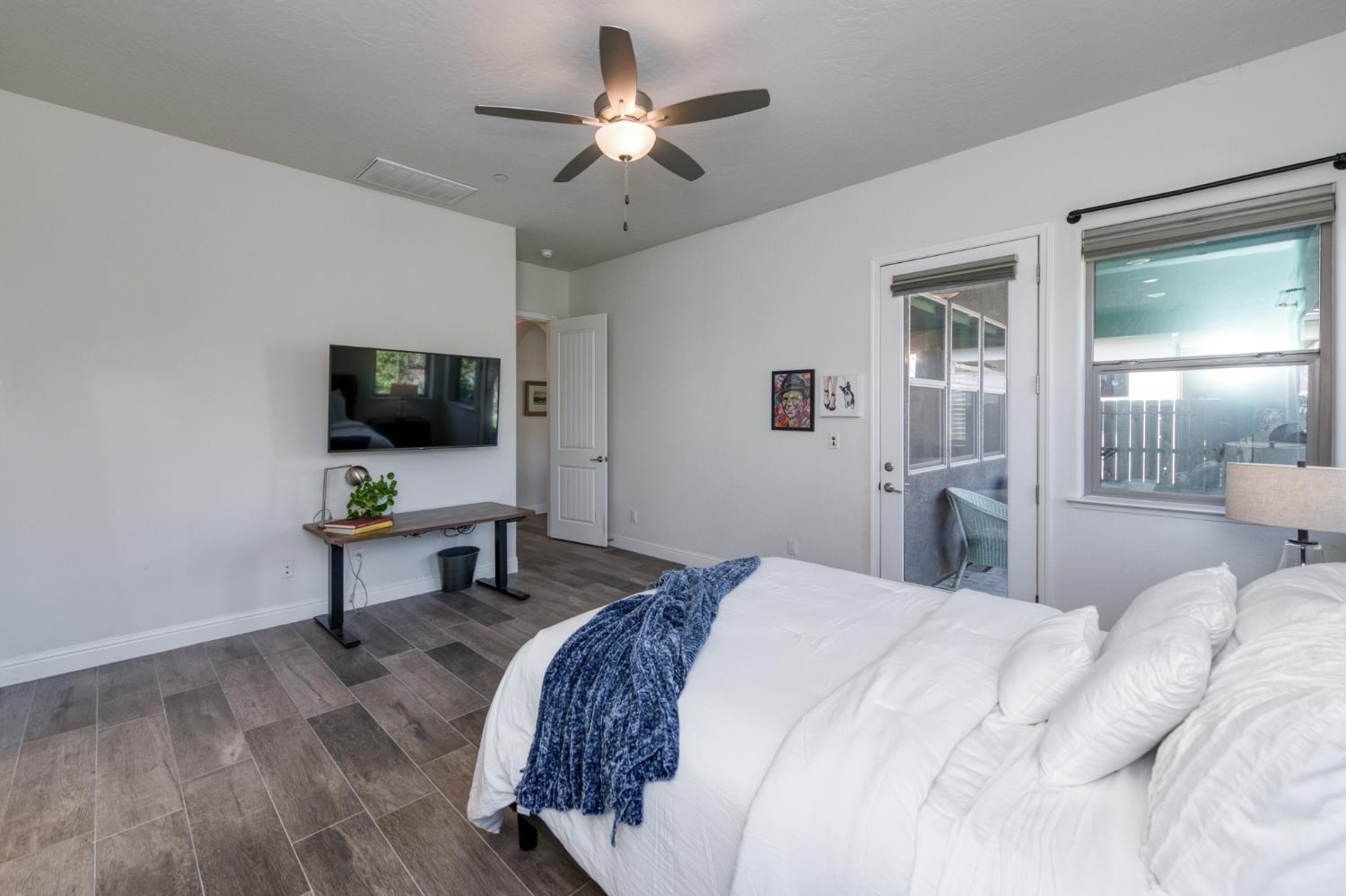 2723 Vermont Ave, Clovis, CA 93619