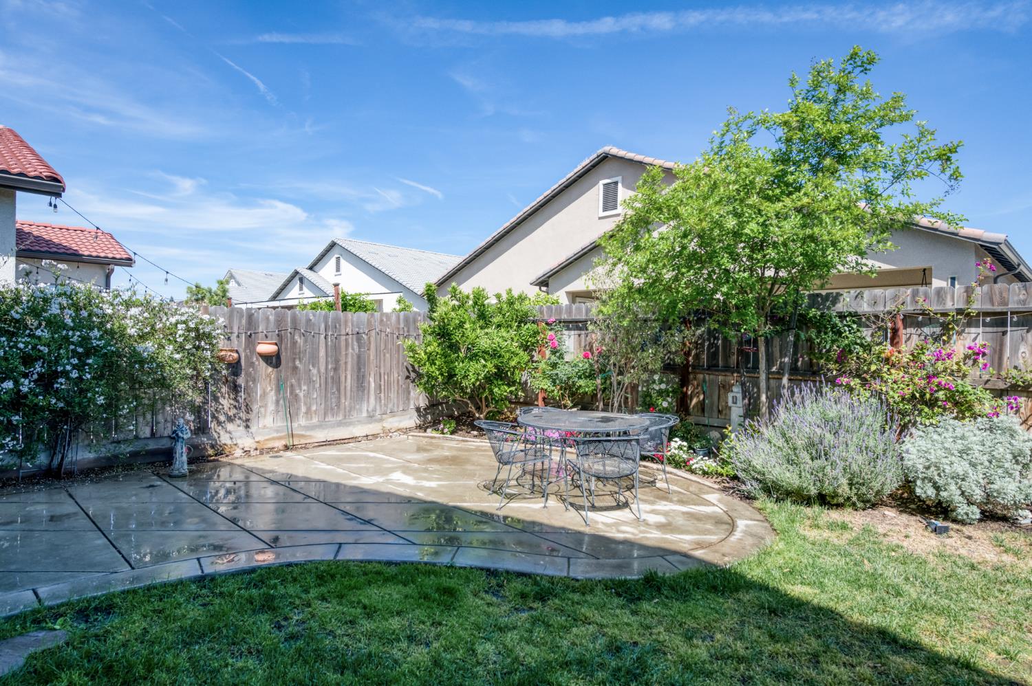 2723 Vermont Ave, Clovis, CA 93619