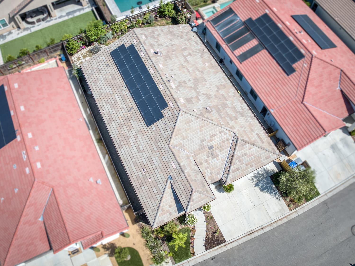 2723 Vermont Ave, Clovis, CA 93619