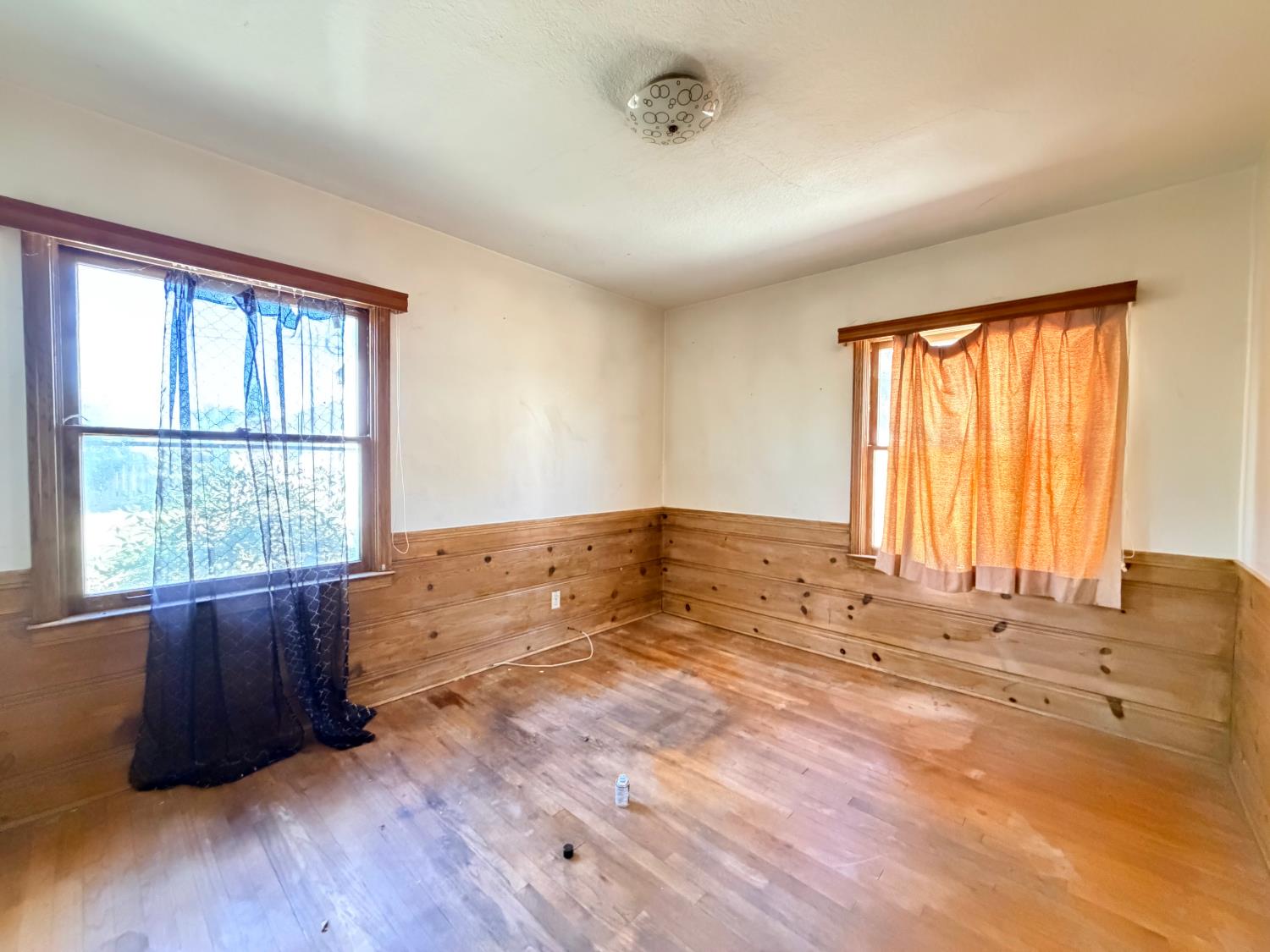 544 W Vassar Ave, Fresno, CA 93705