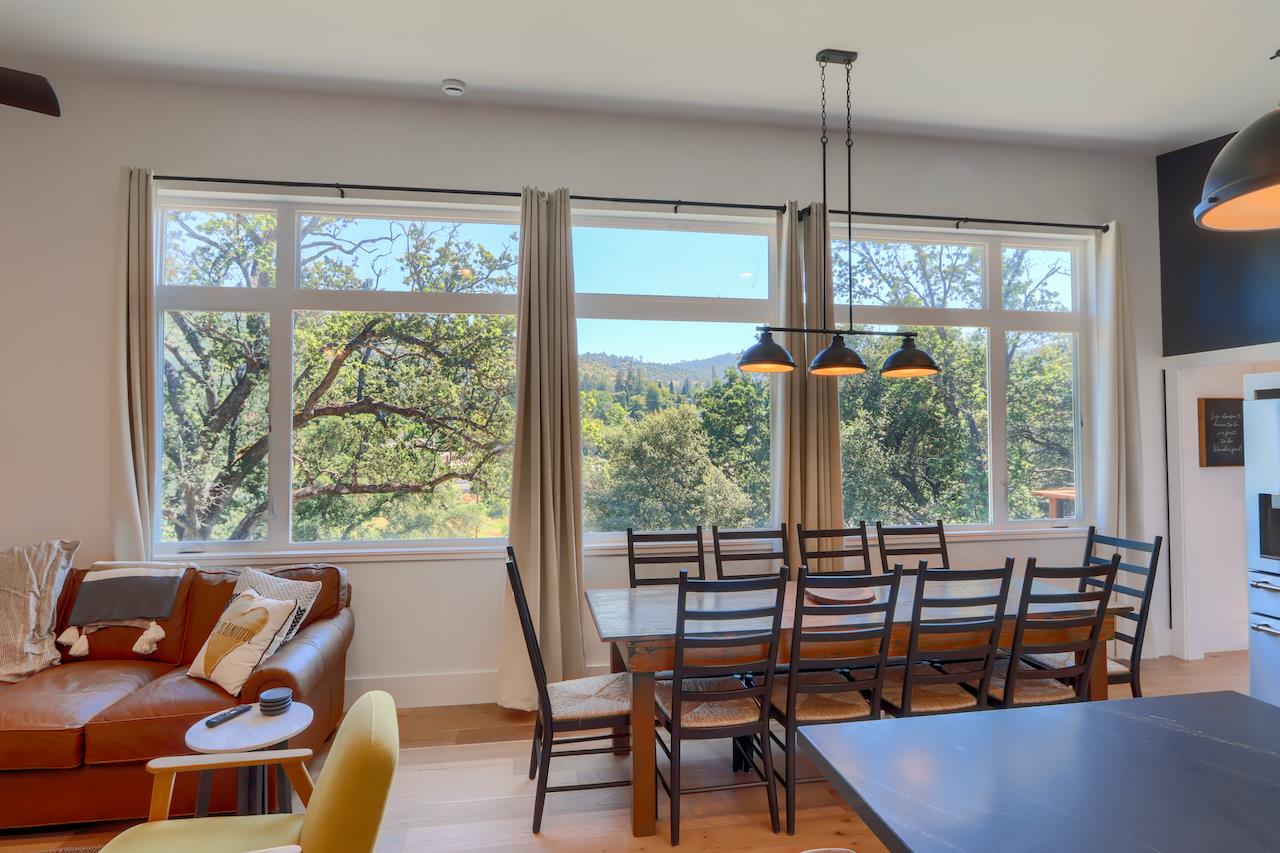 5067 Stroming Rd, Mariposa, CA 95338