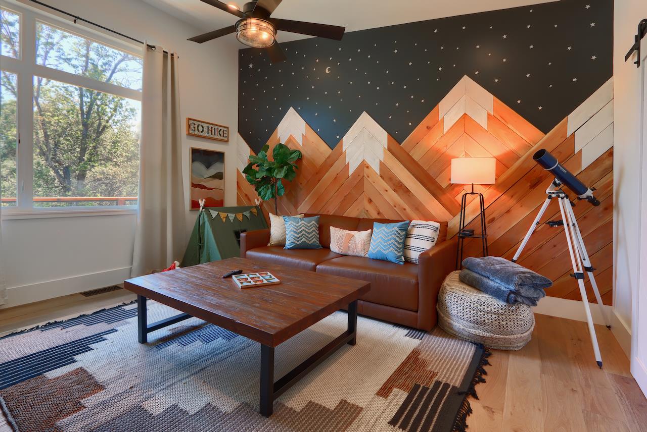 5067 Stroming Rd, Mariposa, CA 95338