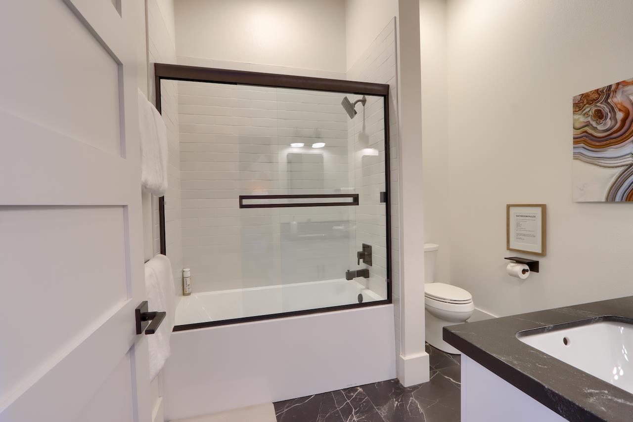 5067 Stroming Rd, Mariposa, CA 95338