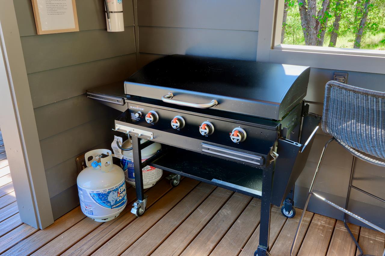 5067 Stroming Rd, Mariposa, CA 95338