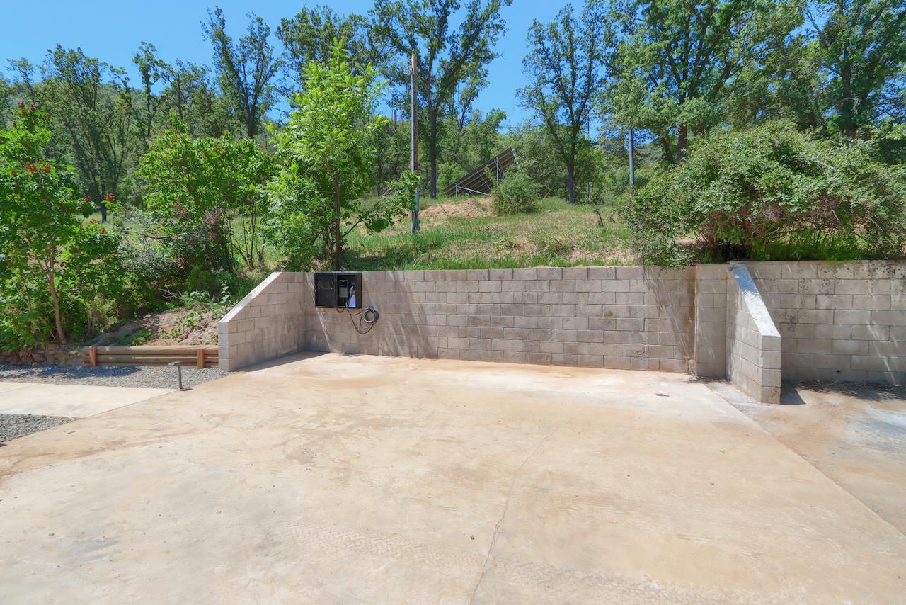 5067 Stroming Rd, Mariposa, CA 95338