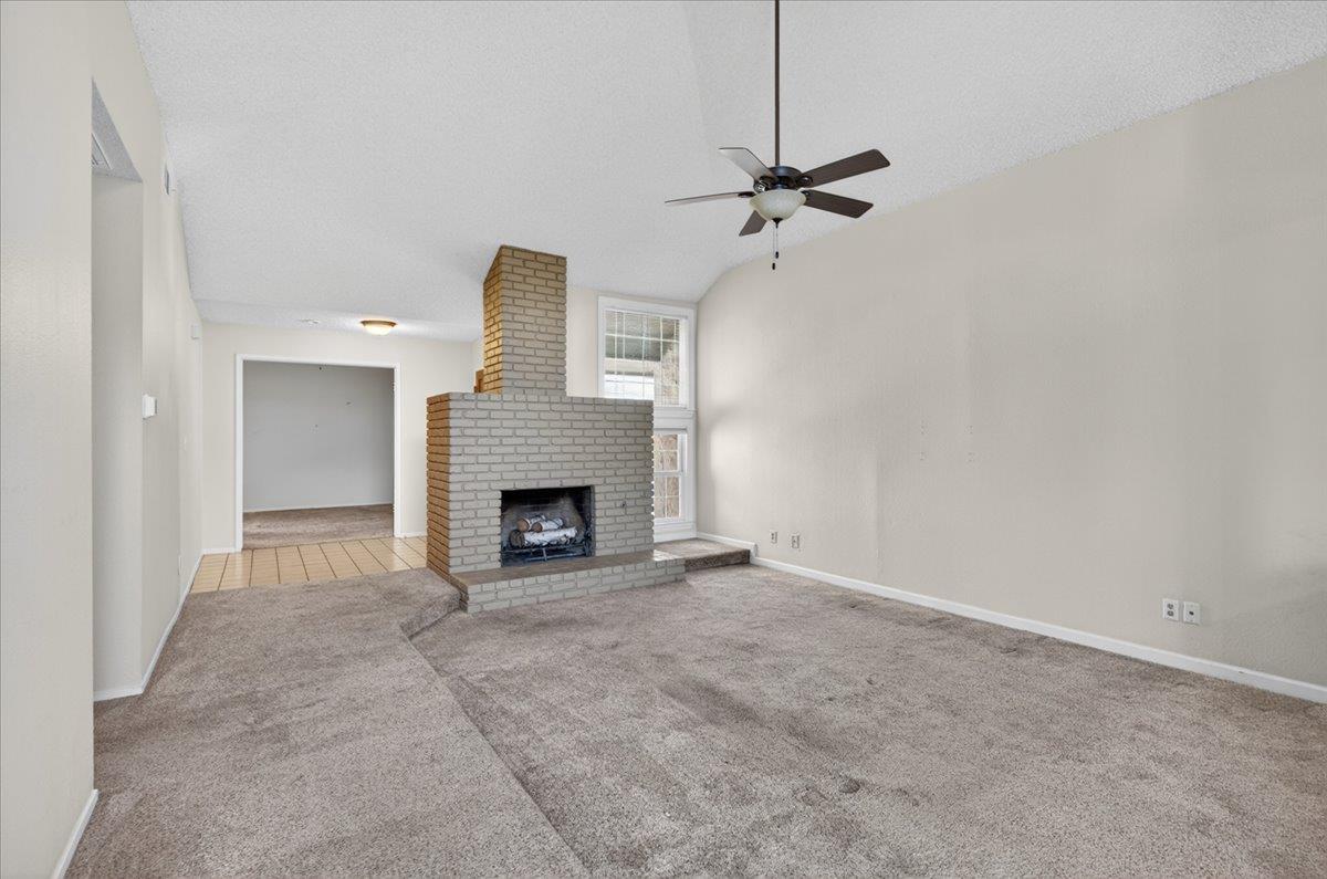 315 E Nees Ave #155, Fresno, CA 93720