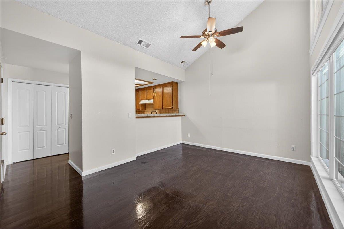 315 E Nees Ave #155, Fresno, CA 93720