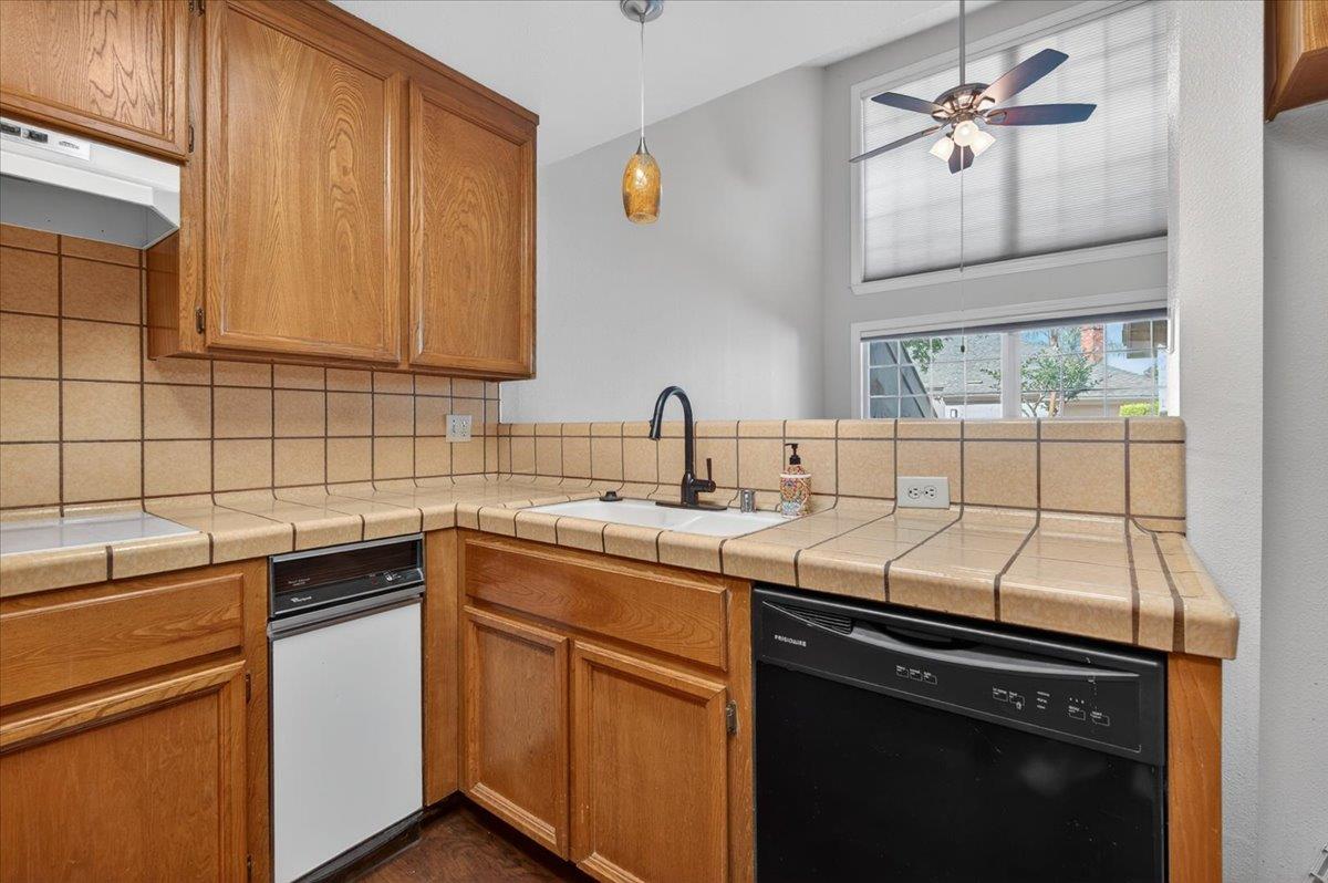 315 E Nees Ave #155, Fresno, CA 93720