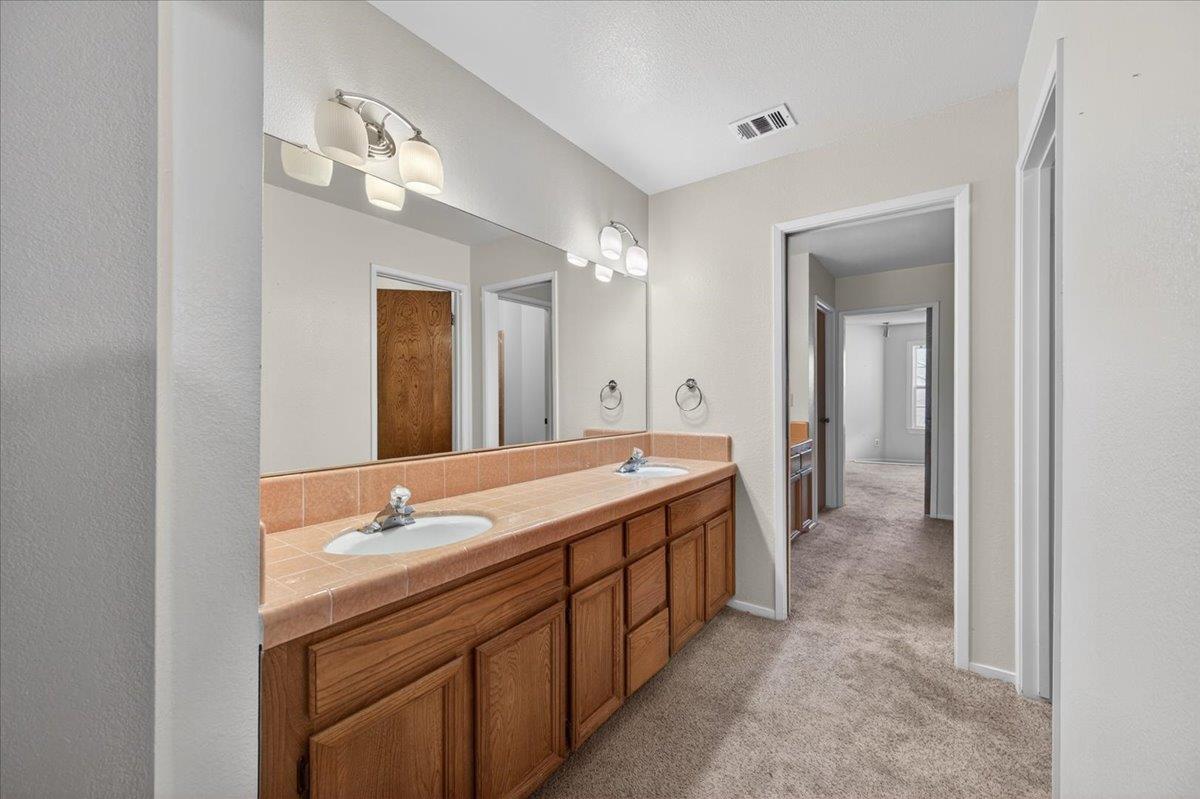 315 E Nees Ave #155, Fresno, CA 93720