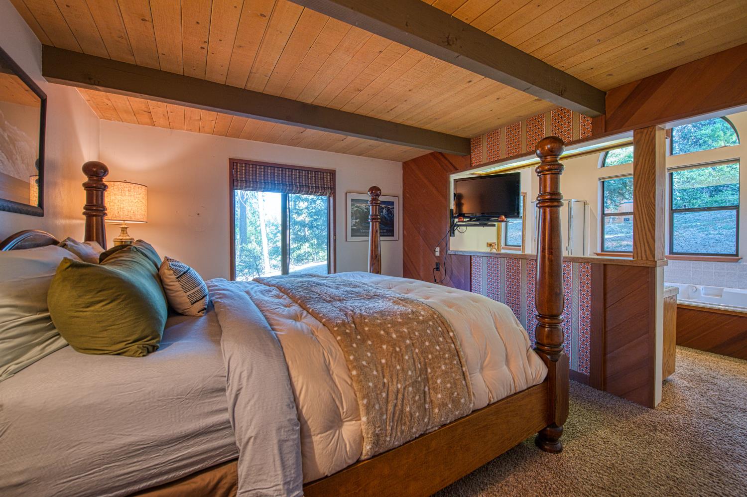 42005 Hanging Branch Rd, Shaver Lake, CA 93664