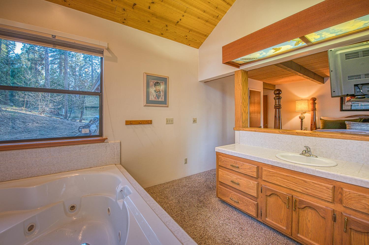 42005 Hanging Branch Rd, Shaver Lake, CA 93664