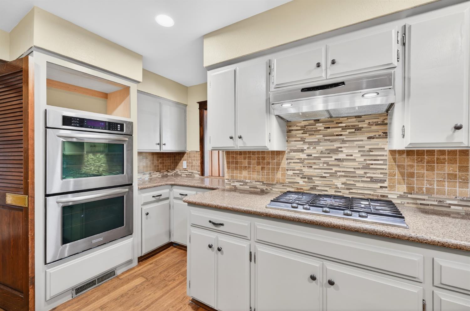 751 S 3rd St, Kerman, CA 93630