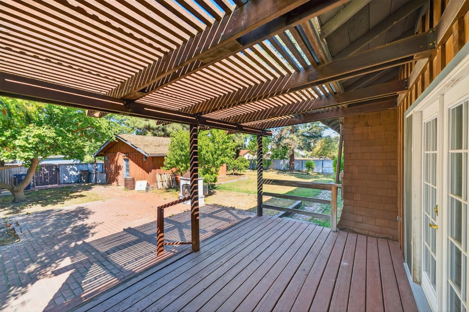 751 S 3rd St, Kerman, CA 93630