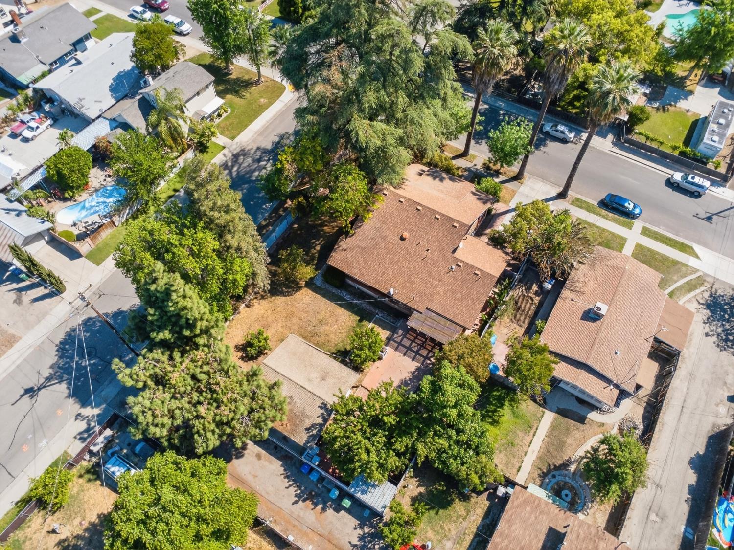 751 S 3rd St, Kerman, CA 93630