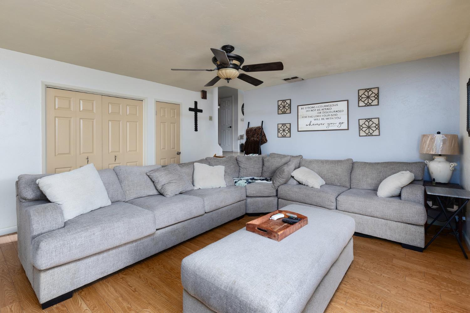 2210 Northhill St, Selma, CA 93662