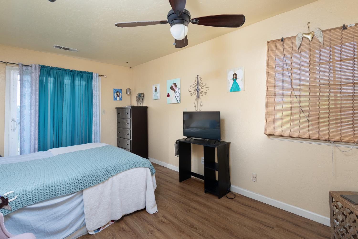 2210 Northhill St, Selma, CA 93662