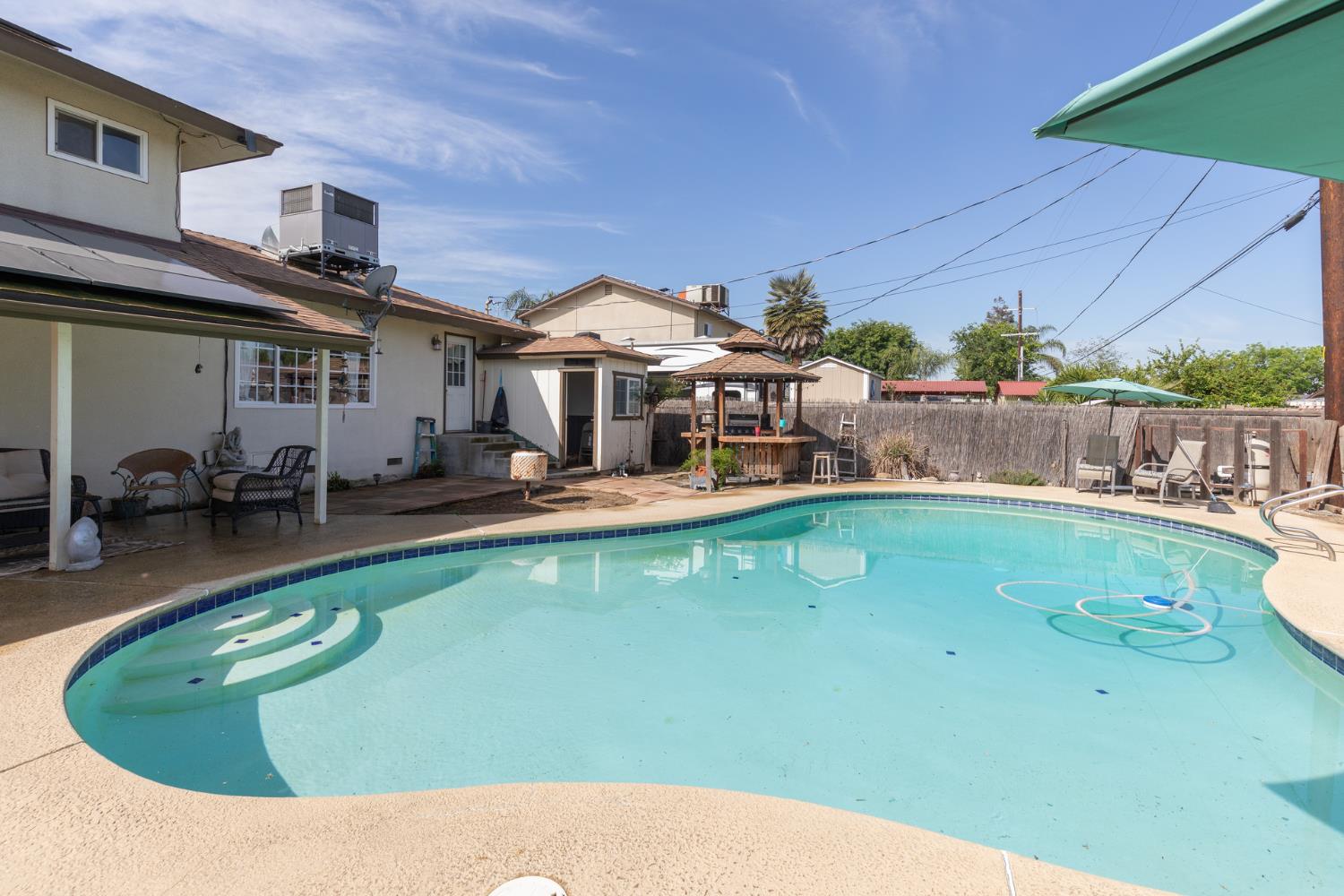 2210 Northhill St, Selma, CA 93662