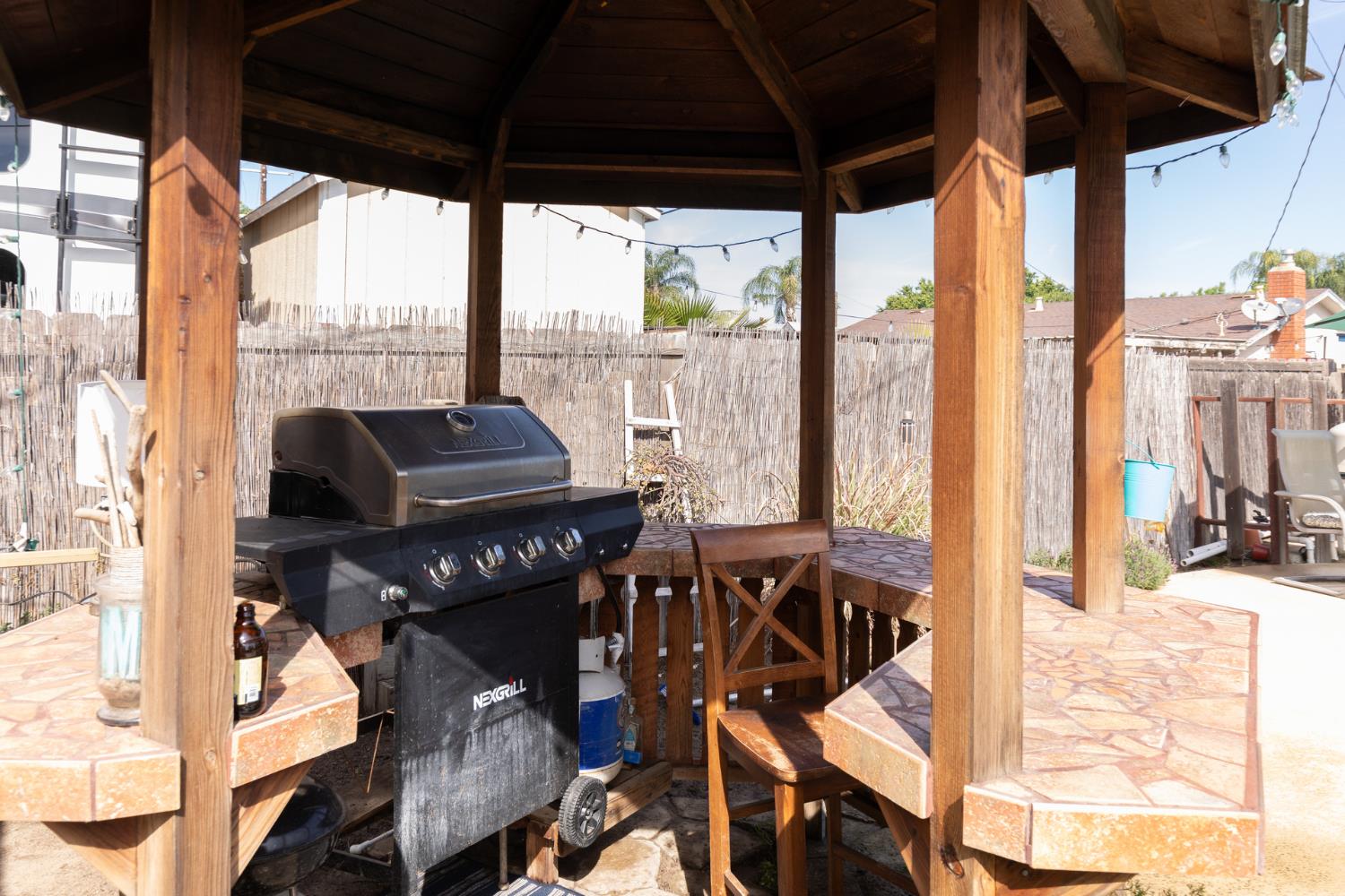 2210 Northhill St, Selma, CA 93662