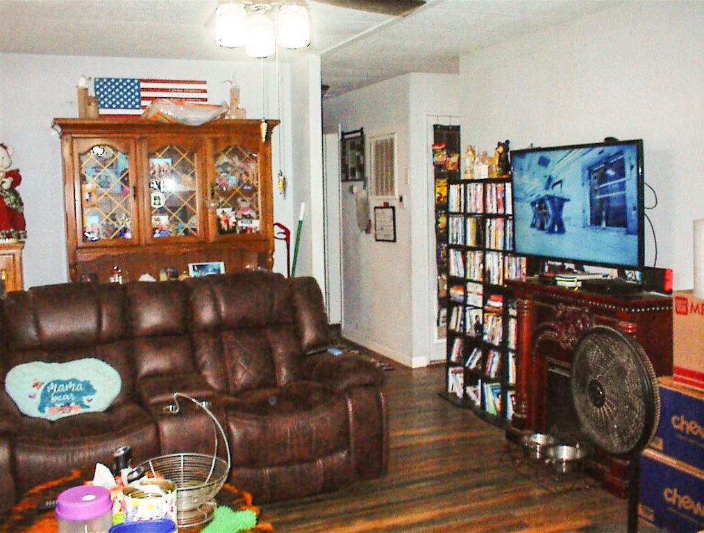 38152 Ruth Hill Rd, Yokuts Valley, CA 93675