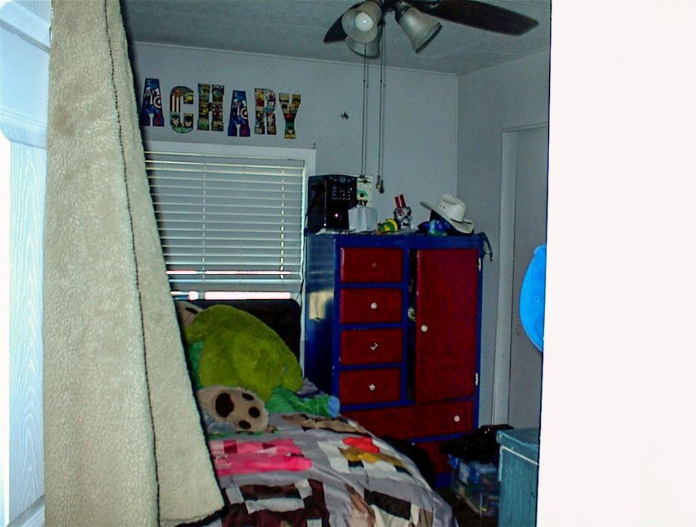 38152 Ruth Hill Rd, Yokuts Valley, CA 93675