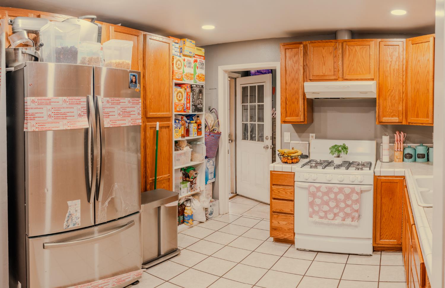 325 E Cortland Ave N, Fresno, CA 93704