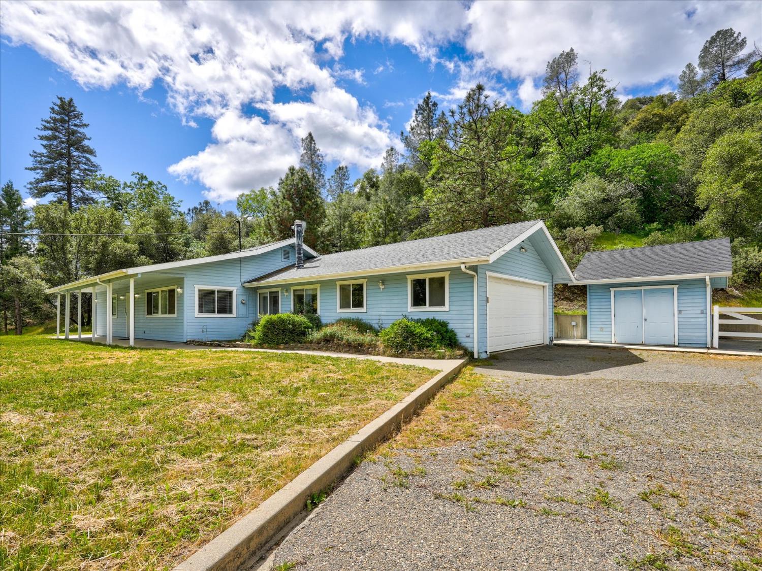 2433 Kokanee, Mariposa, CA 95338
