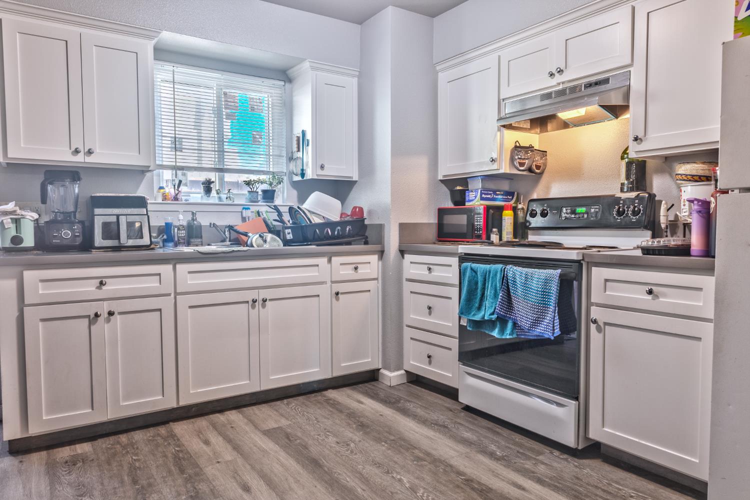 4136 N Thesta St #35, Fresno, CA 93726