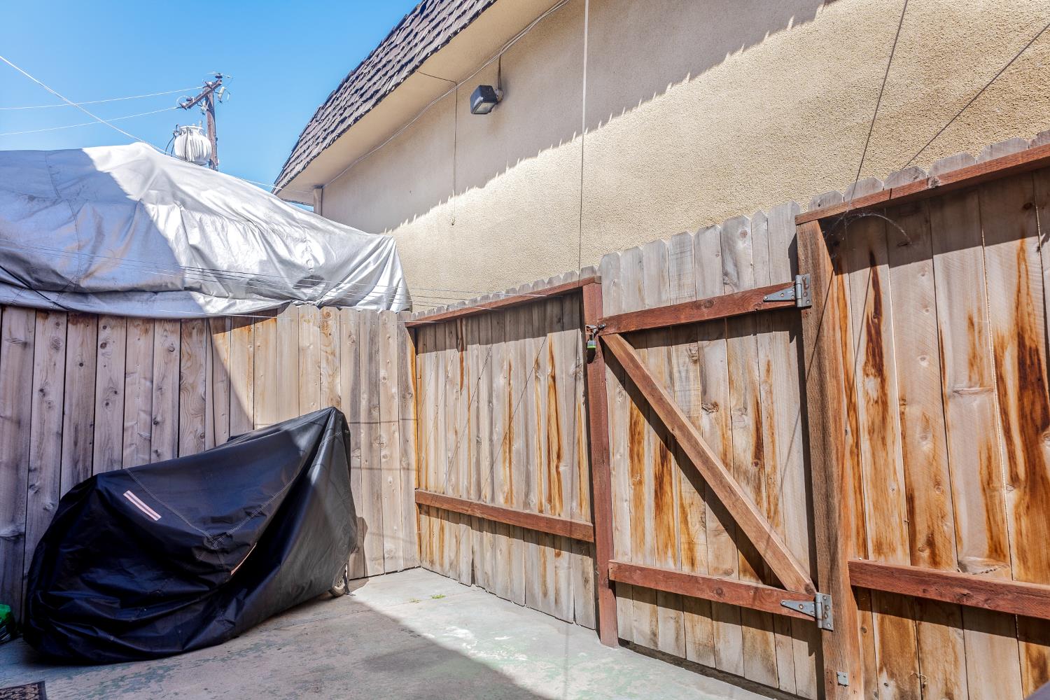 4136 N Thesta St #35, Fresno, CA 93726