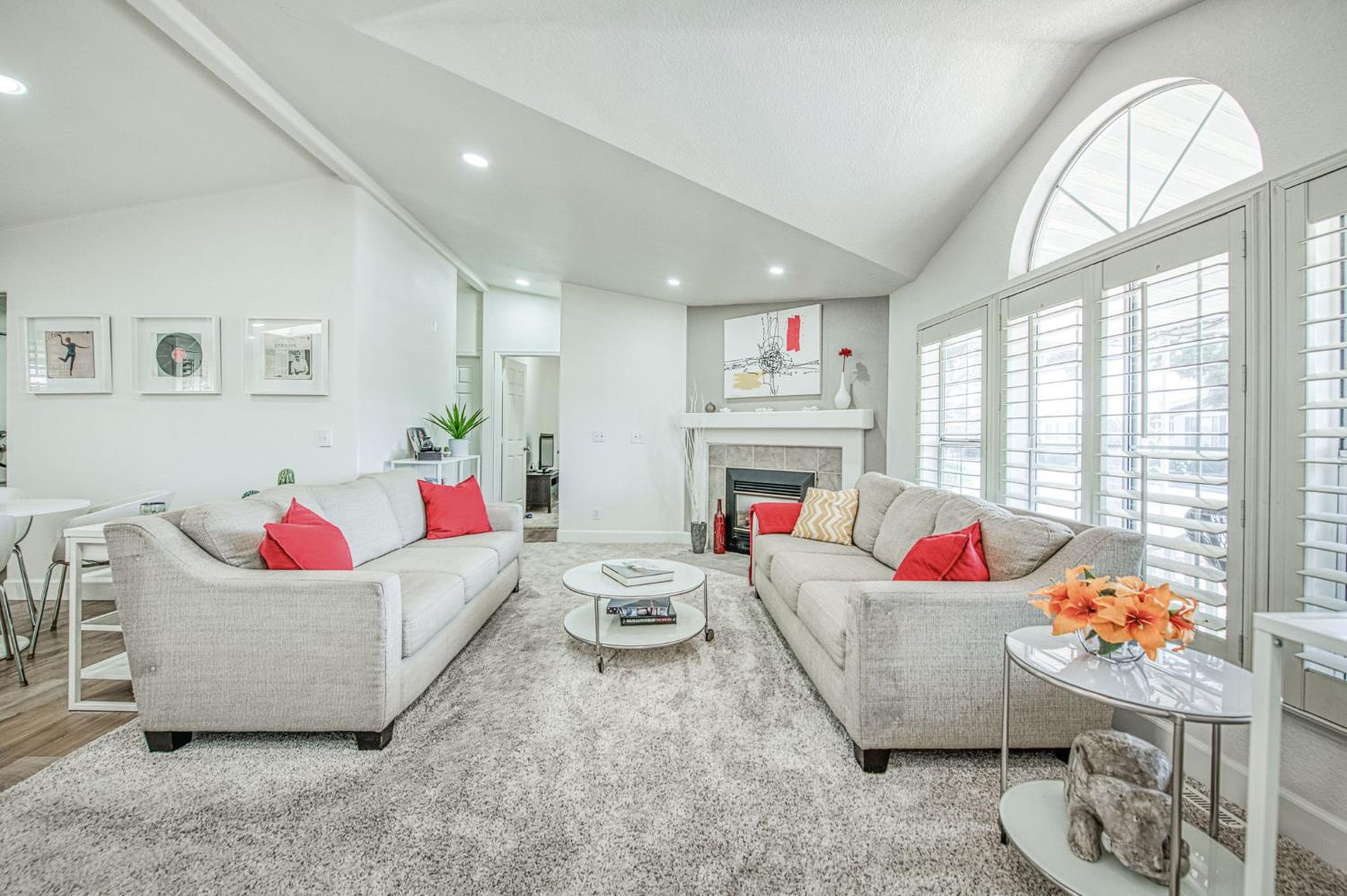 2706 W Ashlan Ave #331, Fresno, CA 93705