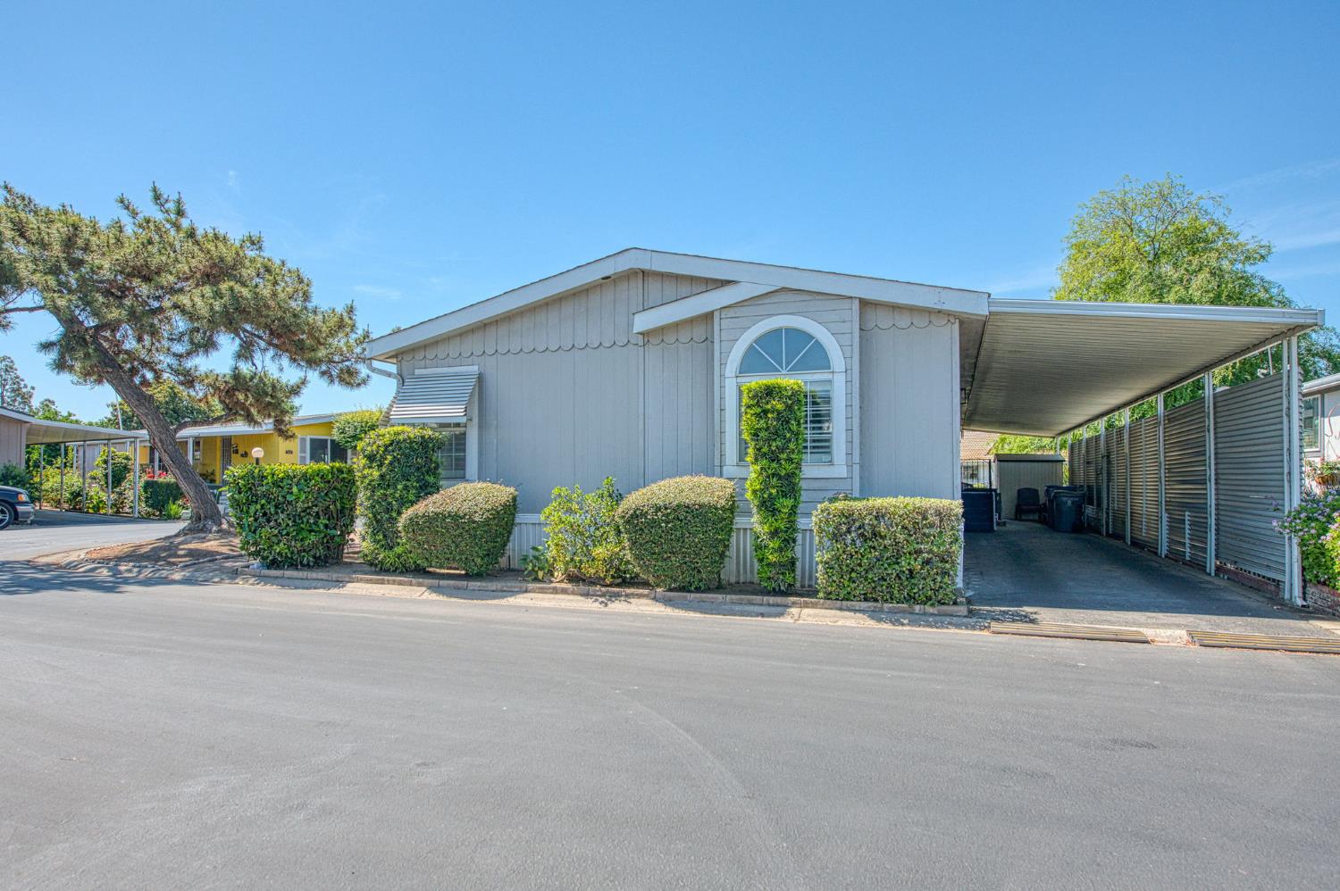 2706 W Ashlan Ave #331, Fresno, CA 93705