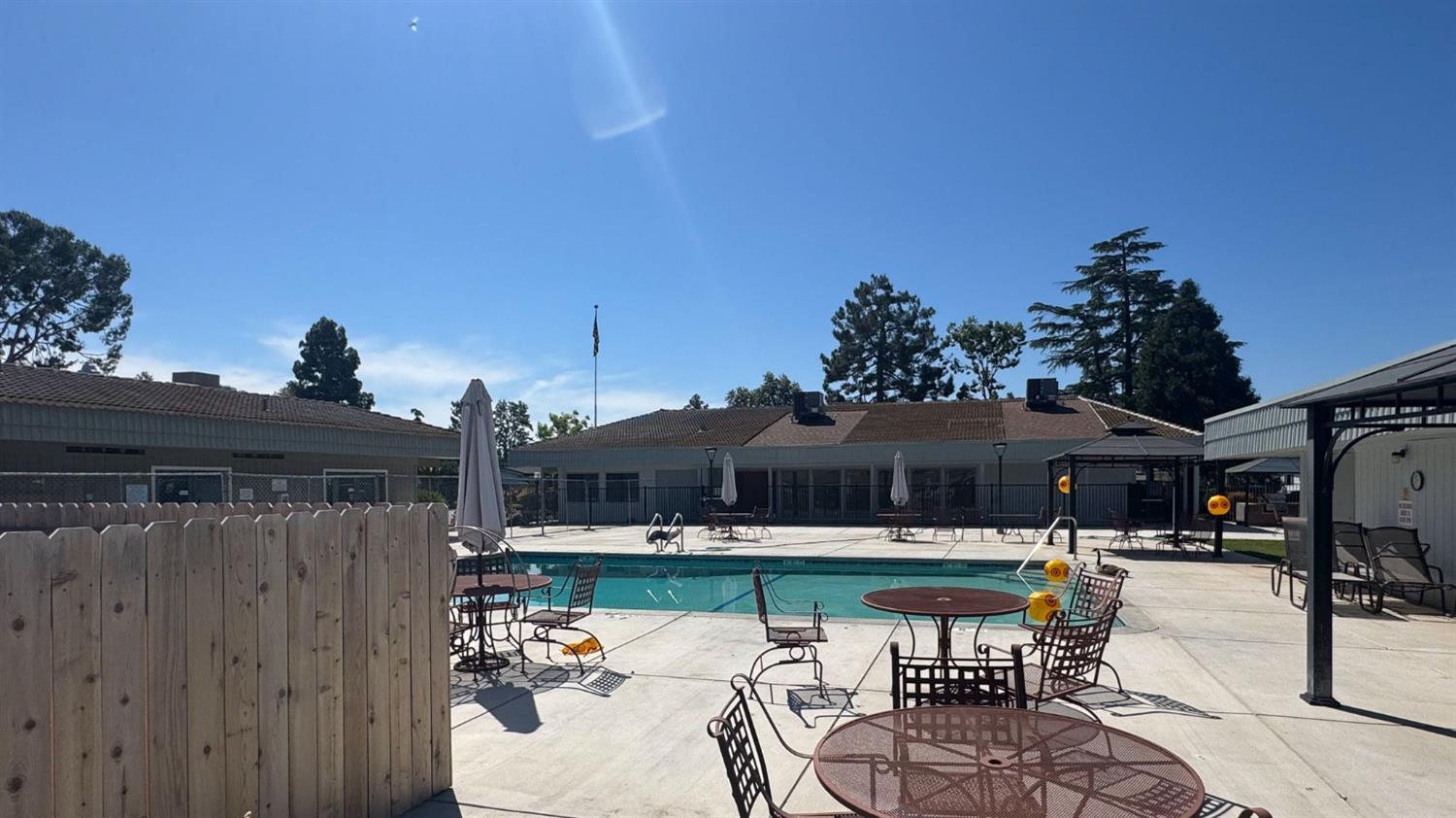 2706 W Ashlan Ave #331, Fresno, CA 93705