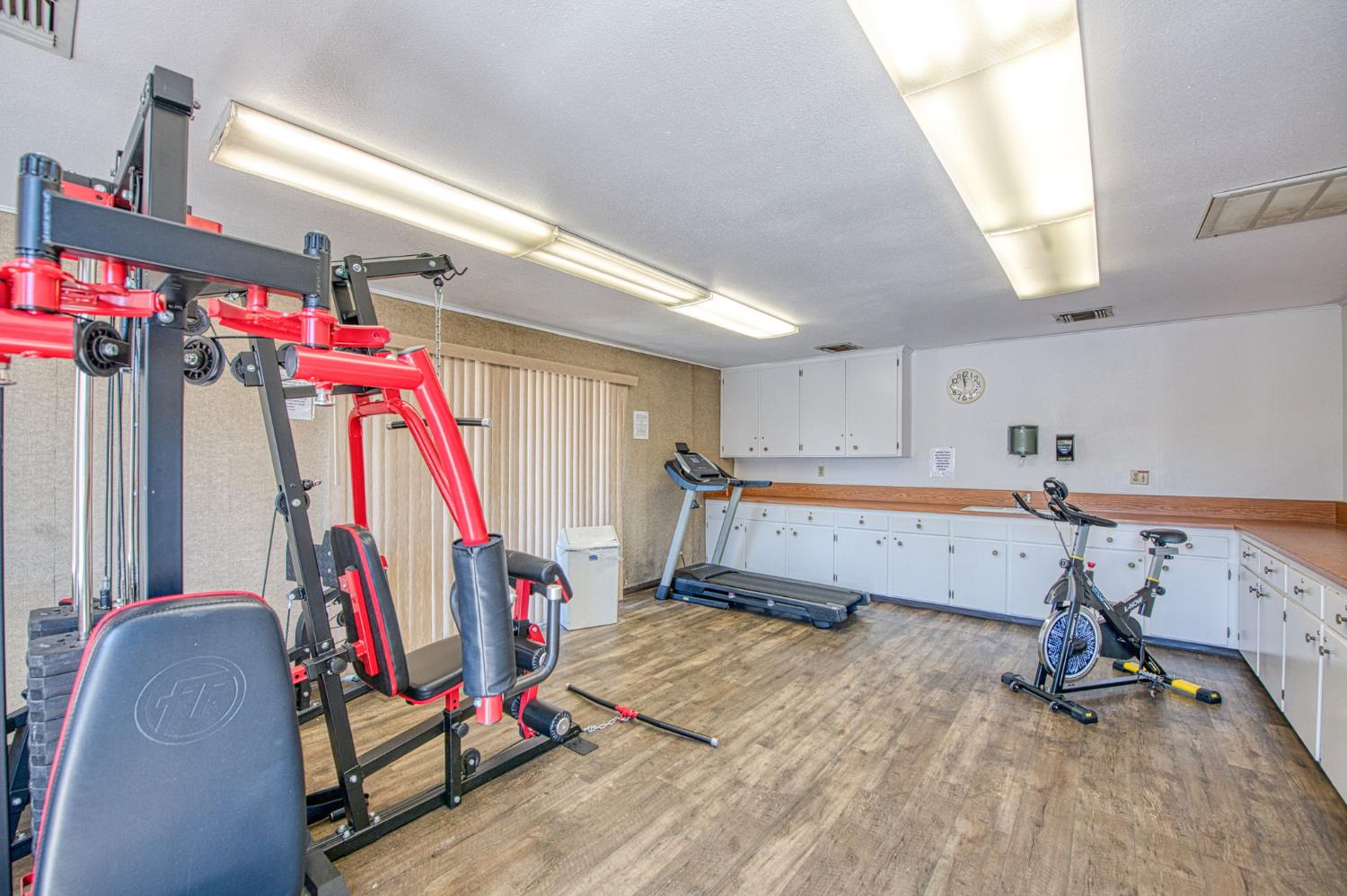 2706 W Ashlan Ave #331, Fresno, CA 93705