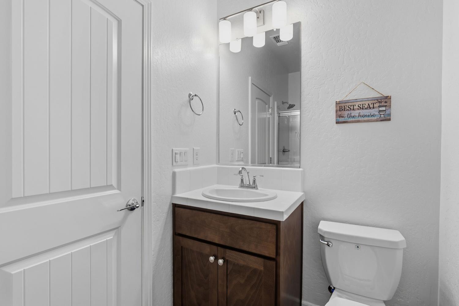 398 Atlantica Dr S, Madera, CA 93636