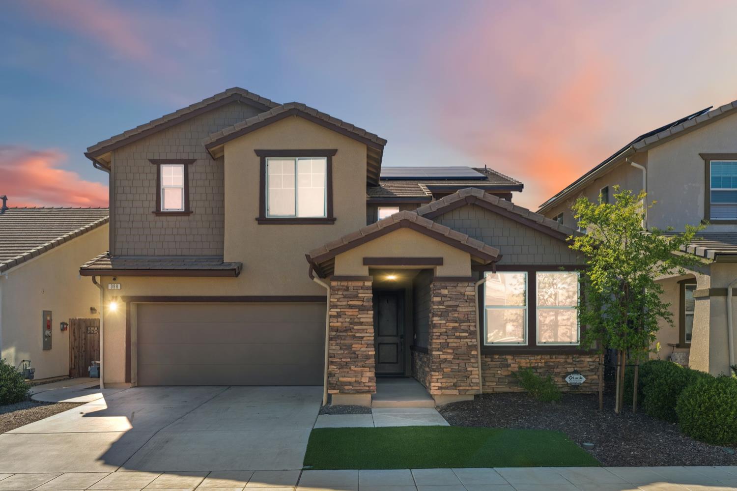 398 Atlantica Dr S, Madera, CA 93636