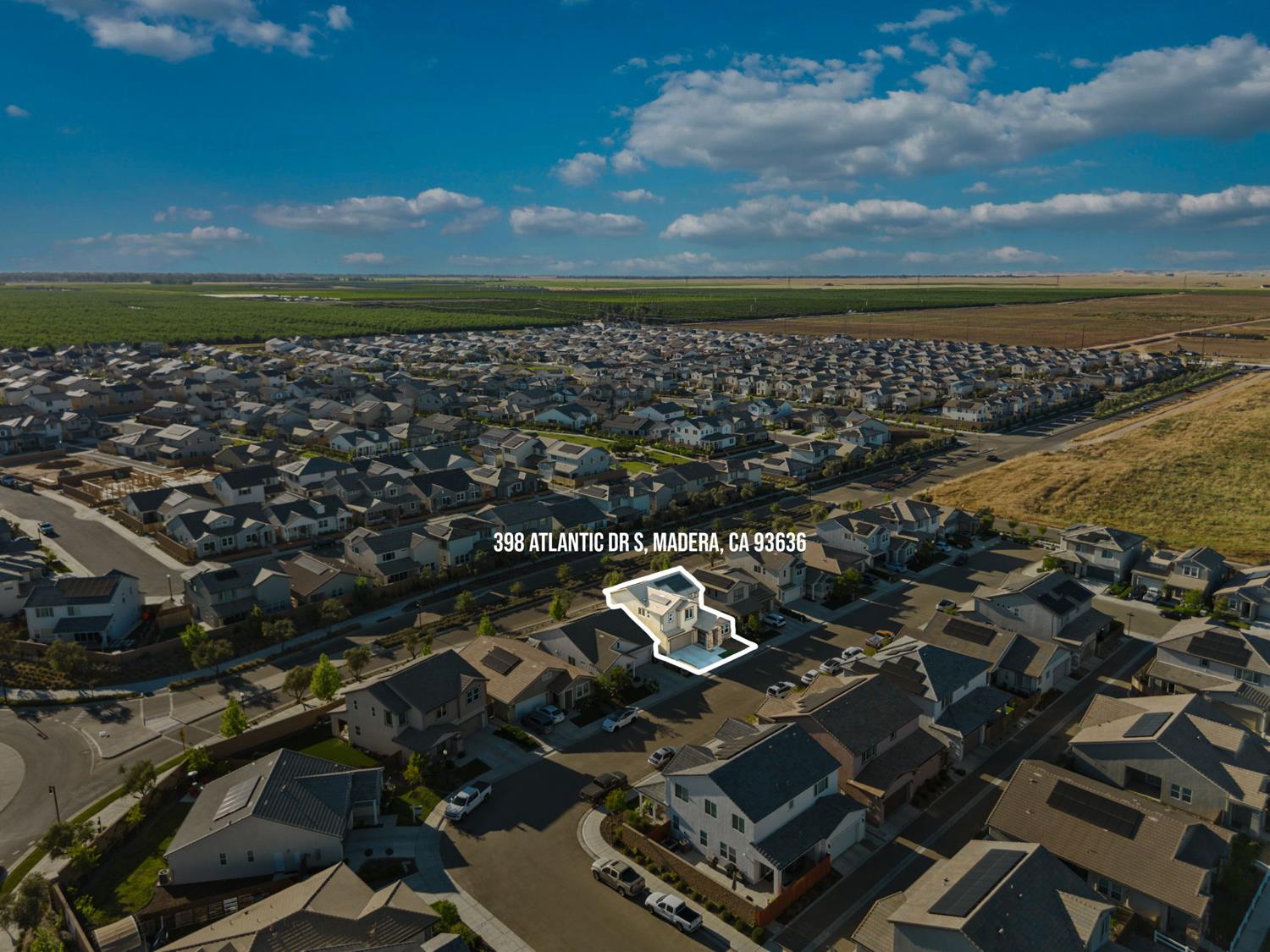 398 Atlantica Dr S, Madera, CA 93636