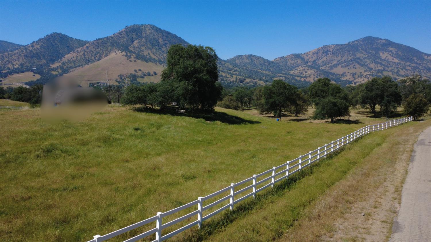 0 0 Lupine Dr, Sanger, CA 93657