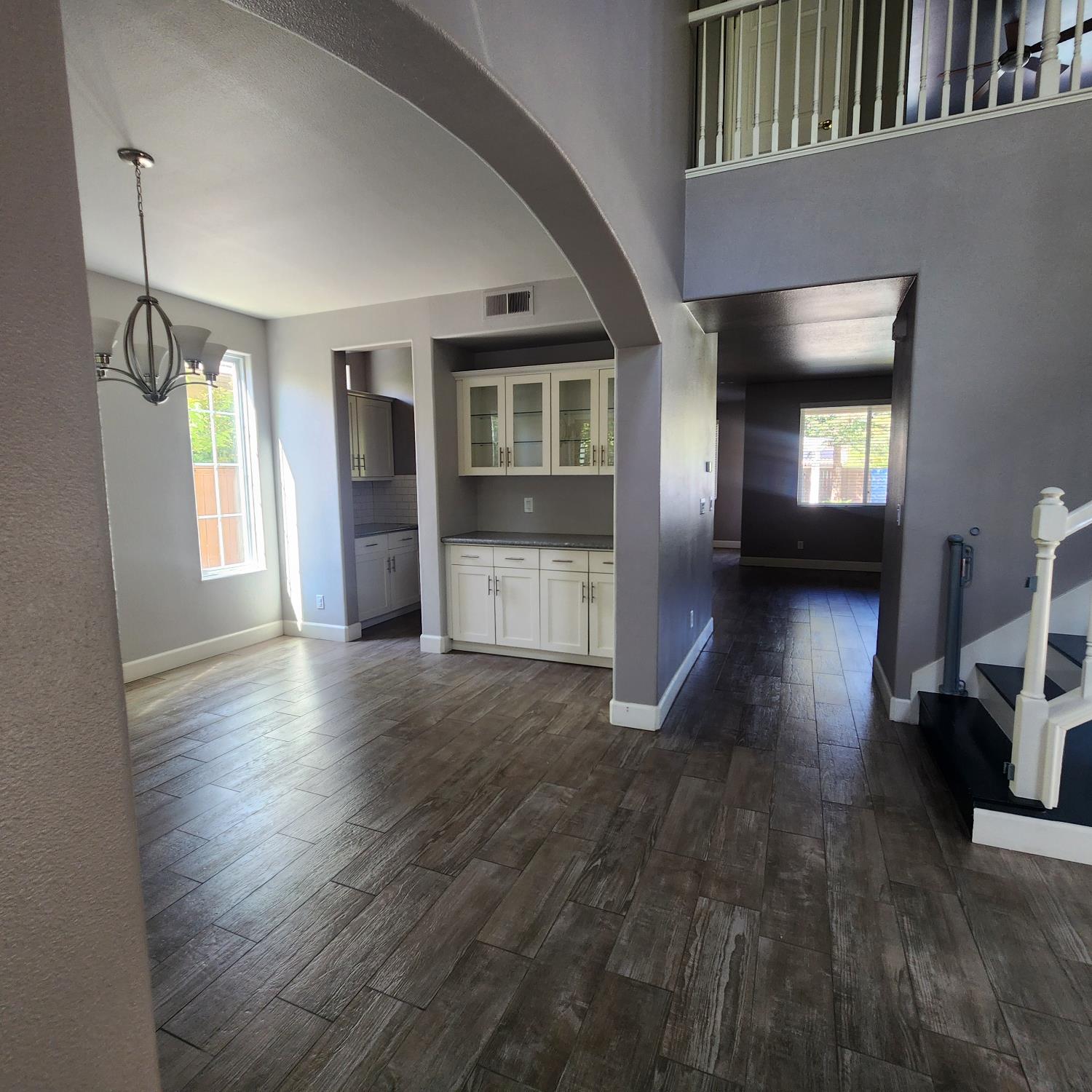 4479 N Emerald Peak Dr, Clovis, CA 93619