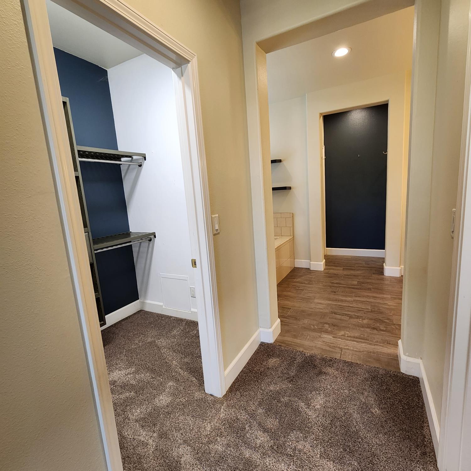 4479 N Emerald Peak Dr, Clovis, CA 93619