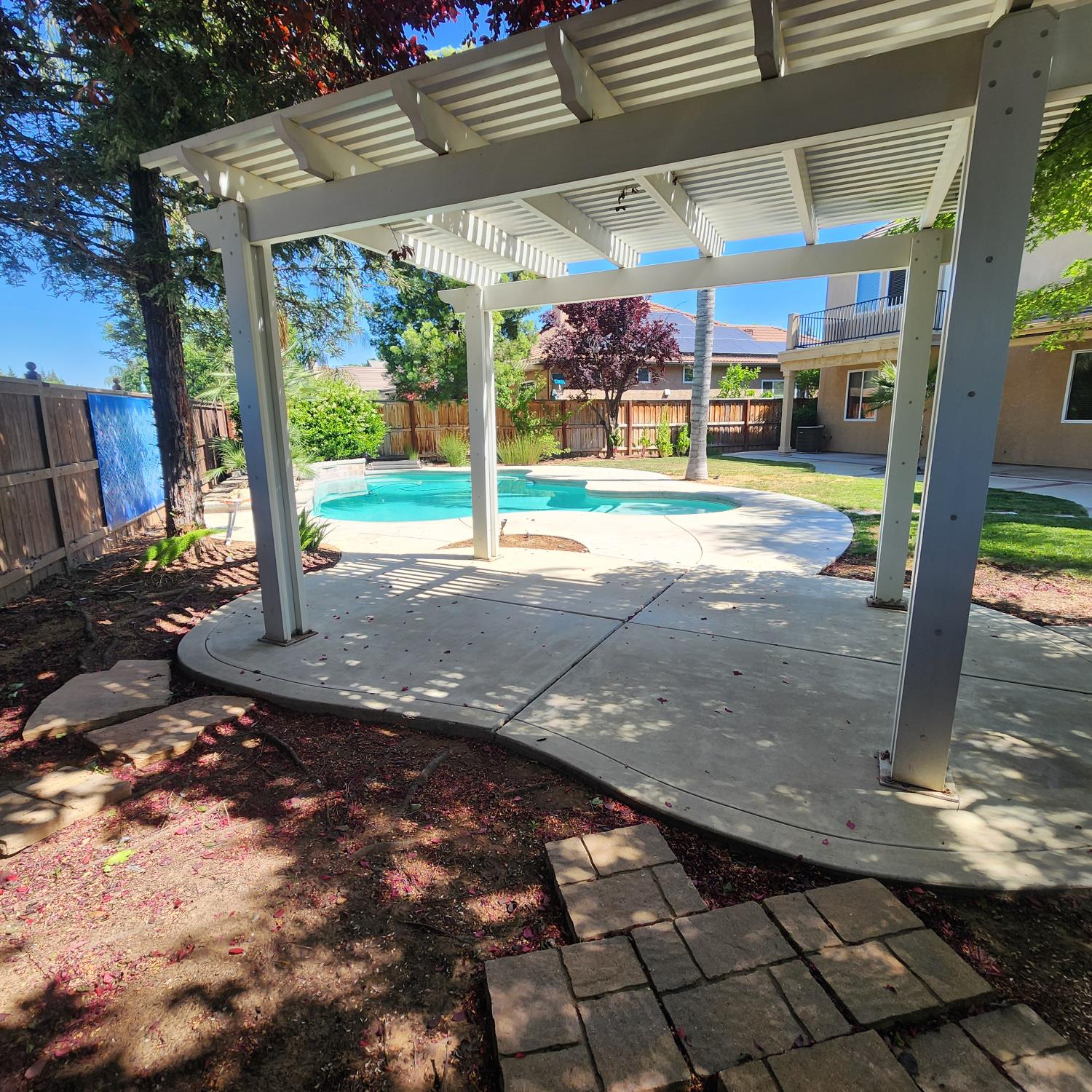 4479 N Emerald Peak Dr, Clovis, CA 93619