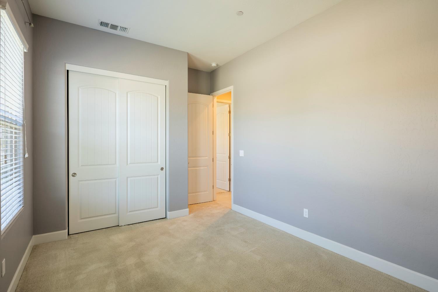 3636 Elberta Cir, Dinuba, CA 93618