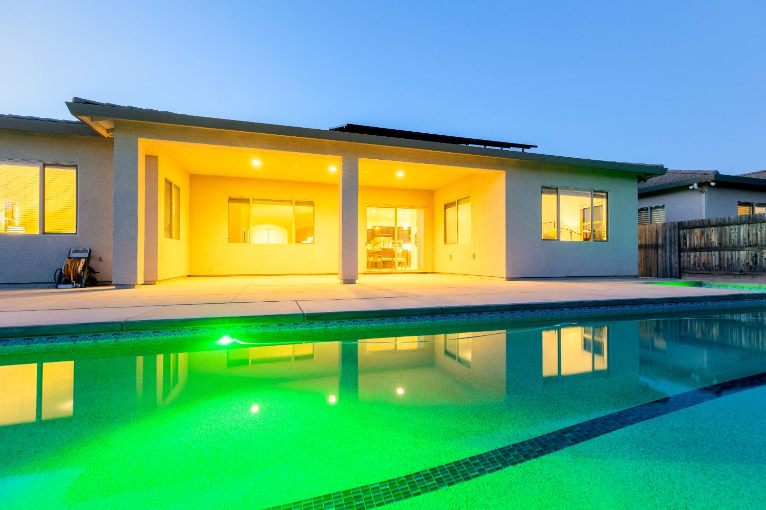 3636 Elberta Cir, Dinuba, CA 93618