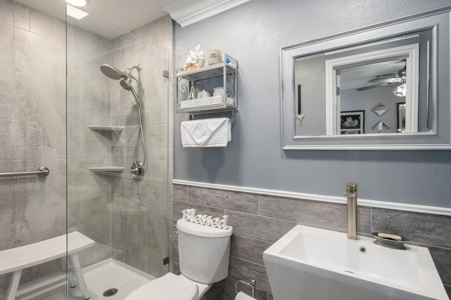 1250 E Shaw Ave #173, Fresno, CA 93710