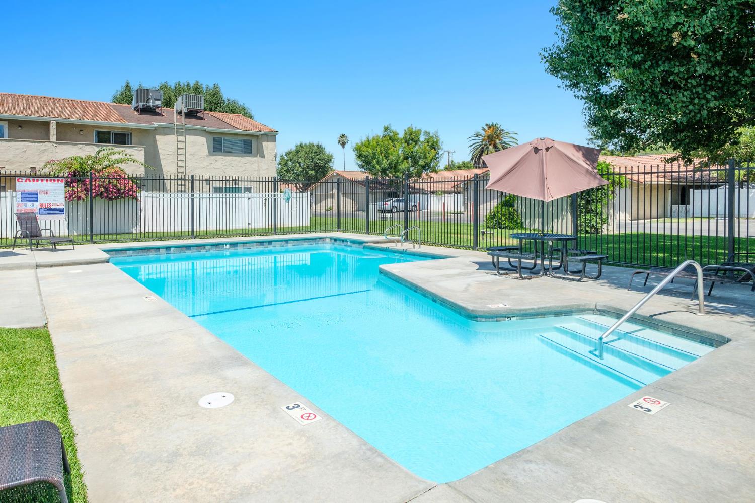 1250 E Shaw Ave #173, Fresno, CA 93710