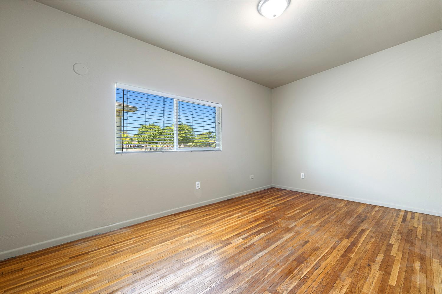 373 Adams St, Coalinga, CA 93210