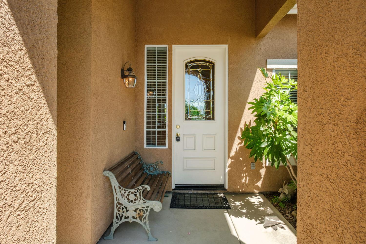 2691 Stuart Ave, Clovis, CA 93611