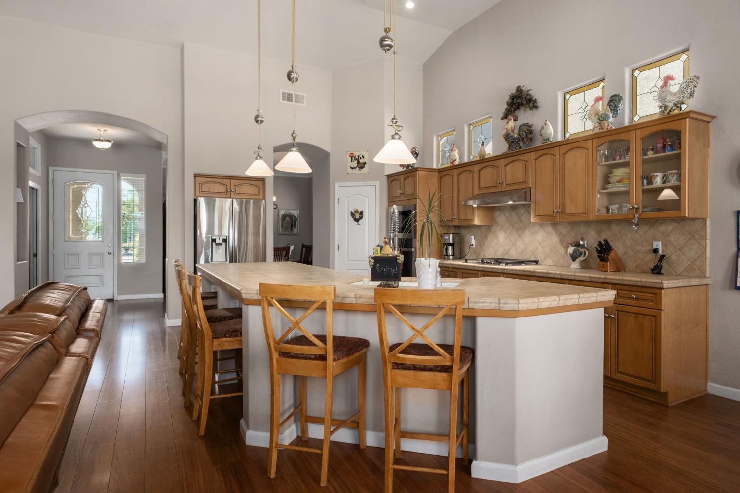 2691 Stuart Ave, Clovis, CA 93611